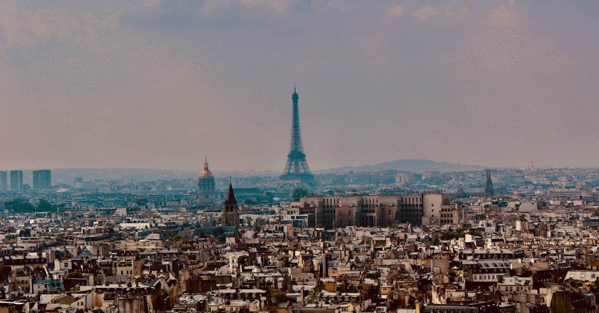 découvrez des destinations romantiques idéales pour une escapade en amoureux. de paysages enchanteurs à des hôtels intimistes, trouvez l'endroit parfait pour raviver la flamme de votre relation.